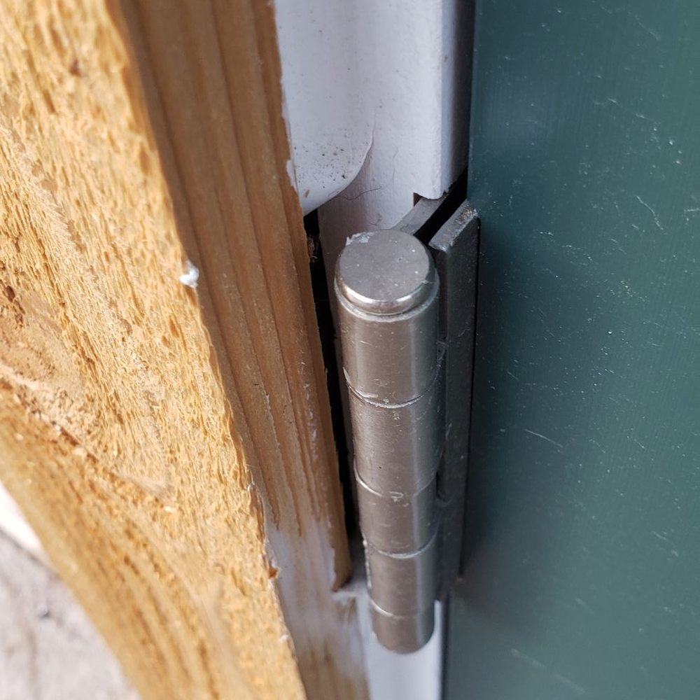 Lowe's Home Improvement - Horrible job - Hardware Stores Near Me - New Braunfels, Texas