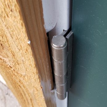 Lowe's Home Improvement - Horrible job - Hardware Stores Near Me - New Braunfels, Texas