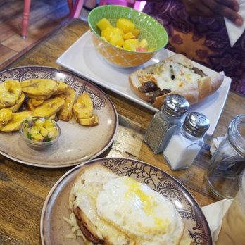 Endiro Coffee - Top - Aurora Cheesesteak & Fresh Fruit Middle - Honey & Sea Salt Gonja Chips (plantain) Bottom - Croque Madame - Breakfast & Brunch Near Me - Aurora, Illinois Endiro Coffee - Top - Aurora Cheesesteak & Fresh Fruit Middle - Honey & Sea Salt Gonja Chips (plantain) Bottom - Croque Madame - Breakfast & Brunch Near Me - Aurora, Illinois