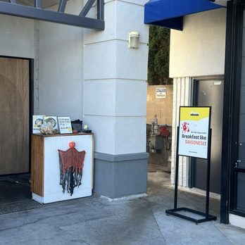 Xoi Xinh - Vietnamese Near Me - Fountain Valley, California
