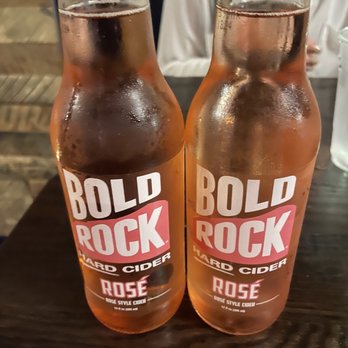 Southern Railway Taphouse - Cider - Cocktail Bars Near Me - Richmond, Virginia