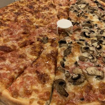 Brami's Kosher Pizza - Pizza Near Me - Reseda, California