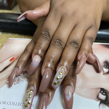 Just Nails Salon - Nail Salons Near Me - East Windsor, New Jersey