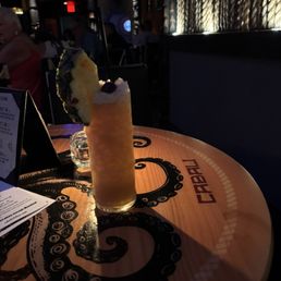 Painkiller drink, fun environment! Painkiller drink, fun environment!