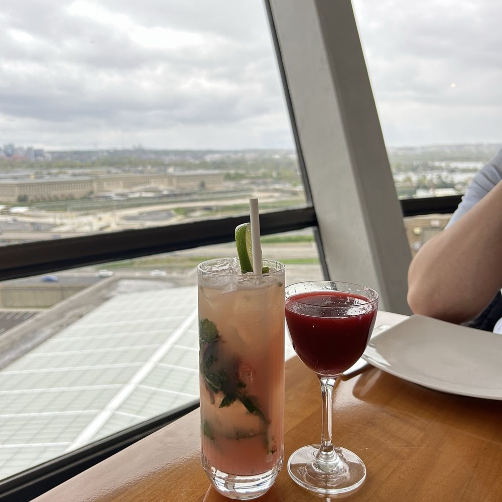 Skydome Restaurant - Lounges Near Me - Arlington, Virginia