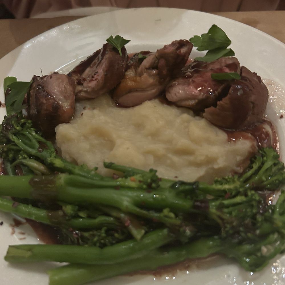 Circa 1875 - Duck breast special - Pubs Near Me - Savannah, Georgia