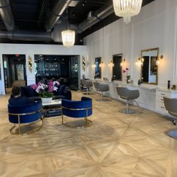 Salon interior