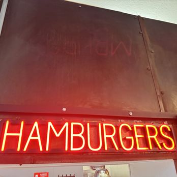 Iscreamery Gig Harbor - Hamburgers - Ice Cream & Frozen Yogurt Near Me - Gig Harbor, Washington Iscreamery Gig Harbor - Hamburgers - Ice Cream & Frozen Yogurt Near Me - Gig Harbor, Washington