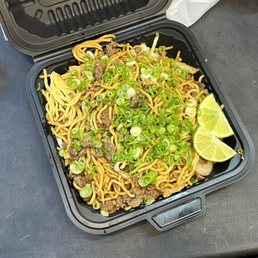 Lazy Dragon Chow Mein