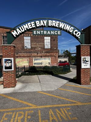 Maumee Bay Brew Pub by null
