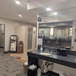 Northwest Personal Training - Spa-like Locker Room