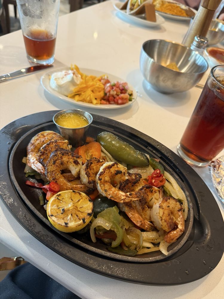 Food from Javi's