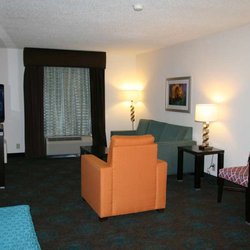 Hampton Inn Shreveport Airport - Guest room