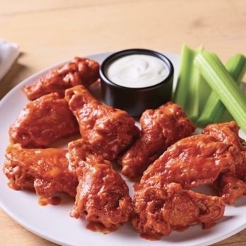 Applebee's Grill + Bar - Boneless Wings buffalo Sauce - American Near Me - Moreno Valley, California Applebee's Grill + Bar - Boneless Wings buffalo Sauce - American Near Me - Moreno Valley, California