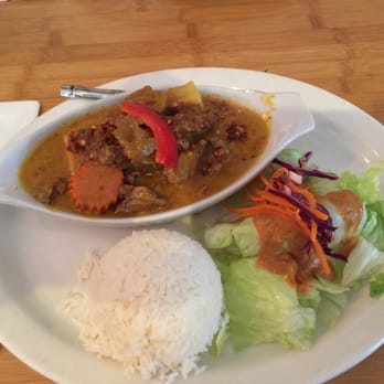 Spice Thai - Yellow curry beef - Thai Near Me - Lake Forest, California Spice Thai - Yellow curry beef - Thai Near Me - Lake Forest, California