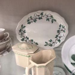 Glenwood Antique Mall - Syracuse and Jackson China, Homer Laughlin.