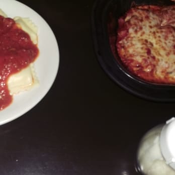 Giovanni's - Chicken Parmesan and cheese ravioli good and large - Italian Near Me - Beaverton, Oregon Giovanni's - Chicken Parmesan and cheese ravioli good and large - Italian Near Me - Beaverton, Oregon