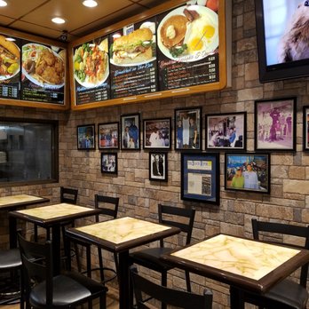 Petit Café - Greek Near Me - El Segundo, California