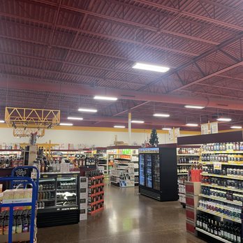 Friar Tuck Beverage - inside view - Beer, Wine & Spirits Near Me - Edwardsville, Illinois