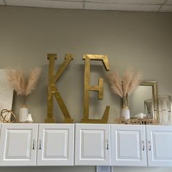 Kutting Edge Salon & Spa - Kutting Edge