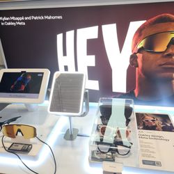 Best Buy Fort Lauderdale - OAKLEY META