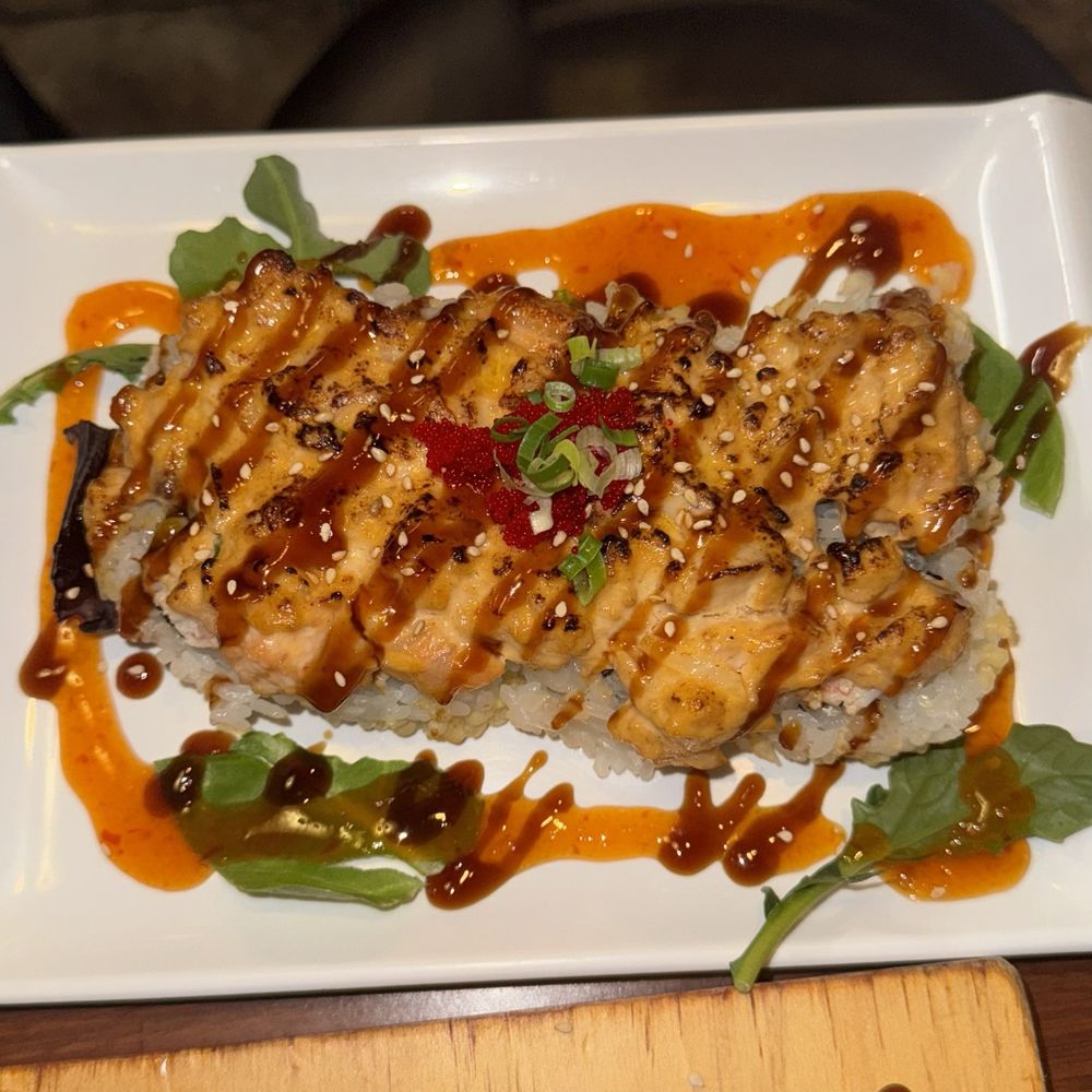 Ginza Sushi - Bomb Maki Mono - Sushi Bars Near Me - Honolulu, Hawaii
