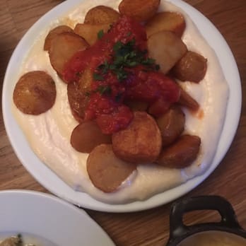 Vin & Tapasbar - Restaurants Near Me - Lund, Alberta