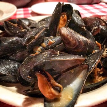 Adolfo's - Mussels Marinara appetizer - Seafood Near Me - New Orleans, Louisiana Adolfo's - Mussels Marinara appetizer - Seafood Near Me - New Orleans, Louisiana
