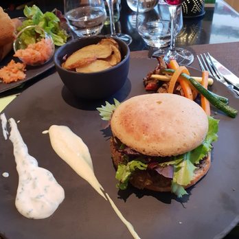 Slup - Vegan burger lentille de Genève topissime - Gluten-Free Near Me - Geneva, GE