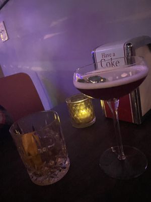 Otto's Bar by null