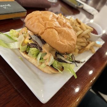 Ola Brew - Hilo - Ola Burger - Brewpubs Near Me - Hilo, Hawaii