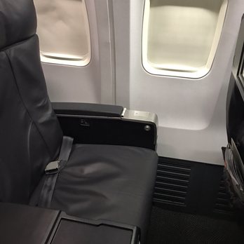 United Airlines - First class seat. Nothing fancy - Airlines Near Me - San Jose, California