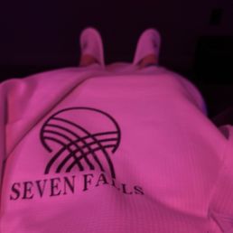 Nice and cozy blanket for the foot massage