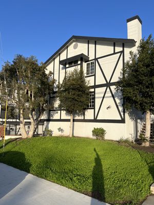 Suncoast Roofing Company Logo