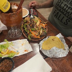 Los Dos Potrillos - Mixed fajita skillet with homemade tortillas!