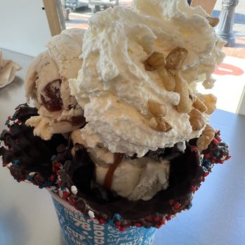 Ben & Jerry’s - Perfection - Ice Cream & Frozen Yogurt Near Me - Canton, Connecticut