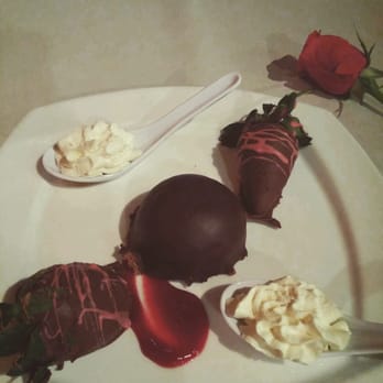 Thyme2 - Valentine's Day 2015- dessert for 2 - New American Near Me - Medina, Ohio