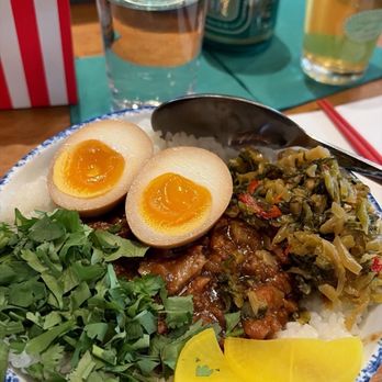 Wenwen - Lo Ba Beng - Taiwanese Near Me - Brooklyn, New York