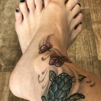 Olive Nails and Spa - Nail Salons Near Me - New Caney, Texas