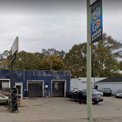 Chumino's Tire & Auto Repair