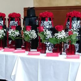 Bad photography, but the bud vases are beyond beautiful!