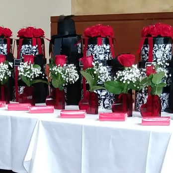 Raintree Flowers - Bad photography, but the bud vases are beyond beautiful! - Florists Near Me - Culver City, California