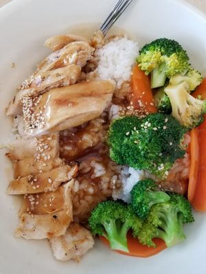 Ajinoya Sushi Ramen by null