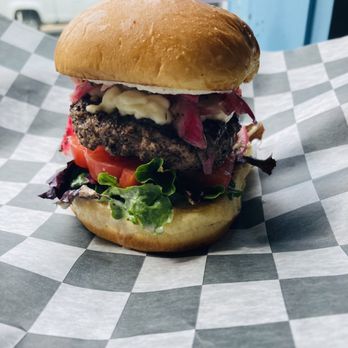 Al's Burger Shack - The "SuperBen" Burger - Burgers Near Me - Chapel Hill, North Carolina