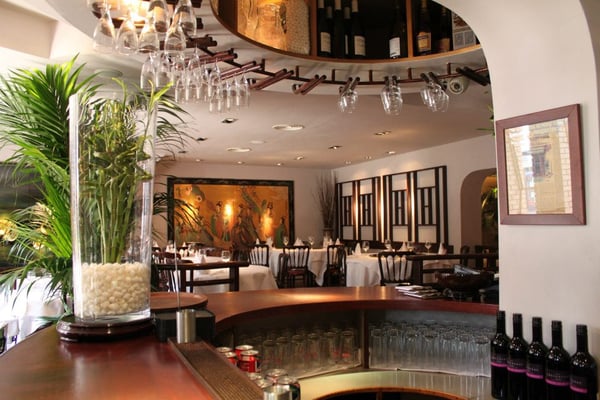Maxim's Peking Cuisine by null