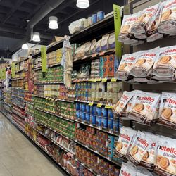 Brothers Marketplace
