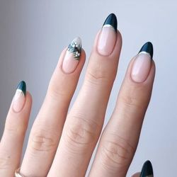 Sapphire Beauty Lounge - Reference photo