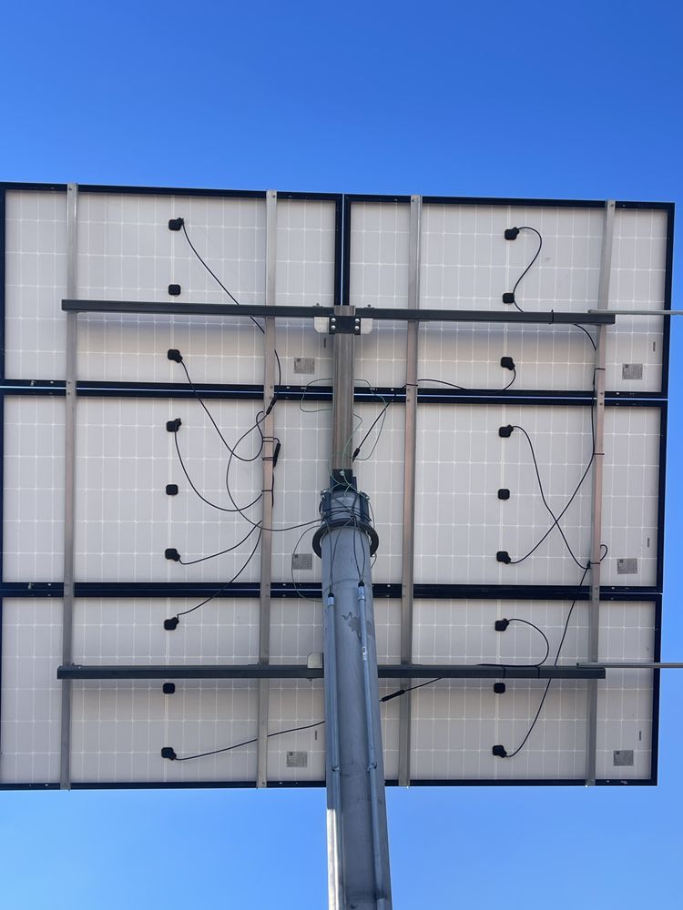 Slide of R&R electrical brothers