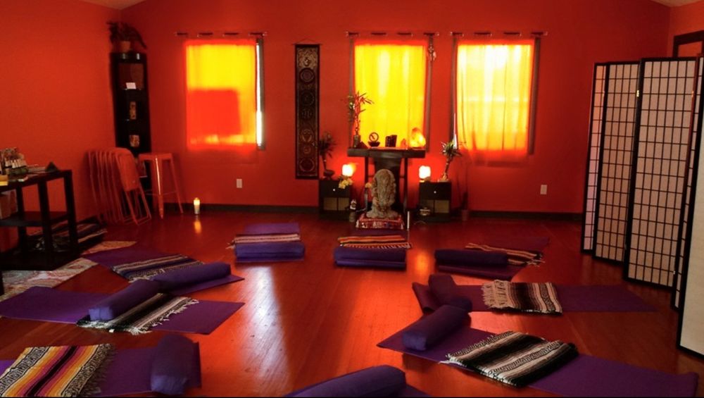 Chakra Balance LA Logo