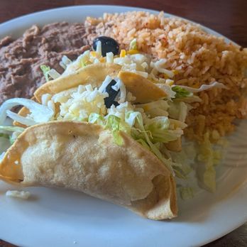 El Tecolote - Mexican Near Me - Camarillo, California